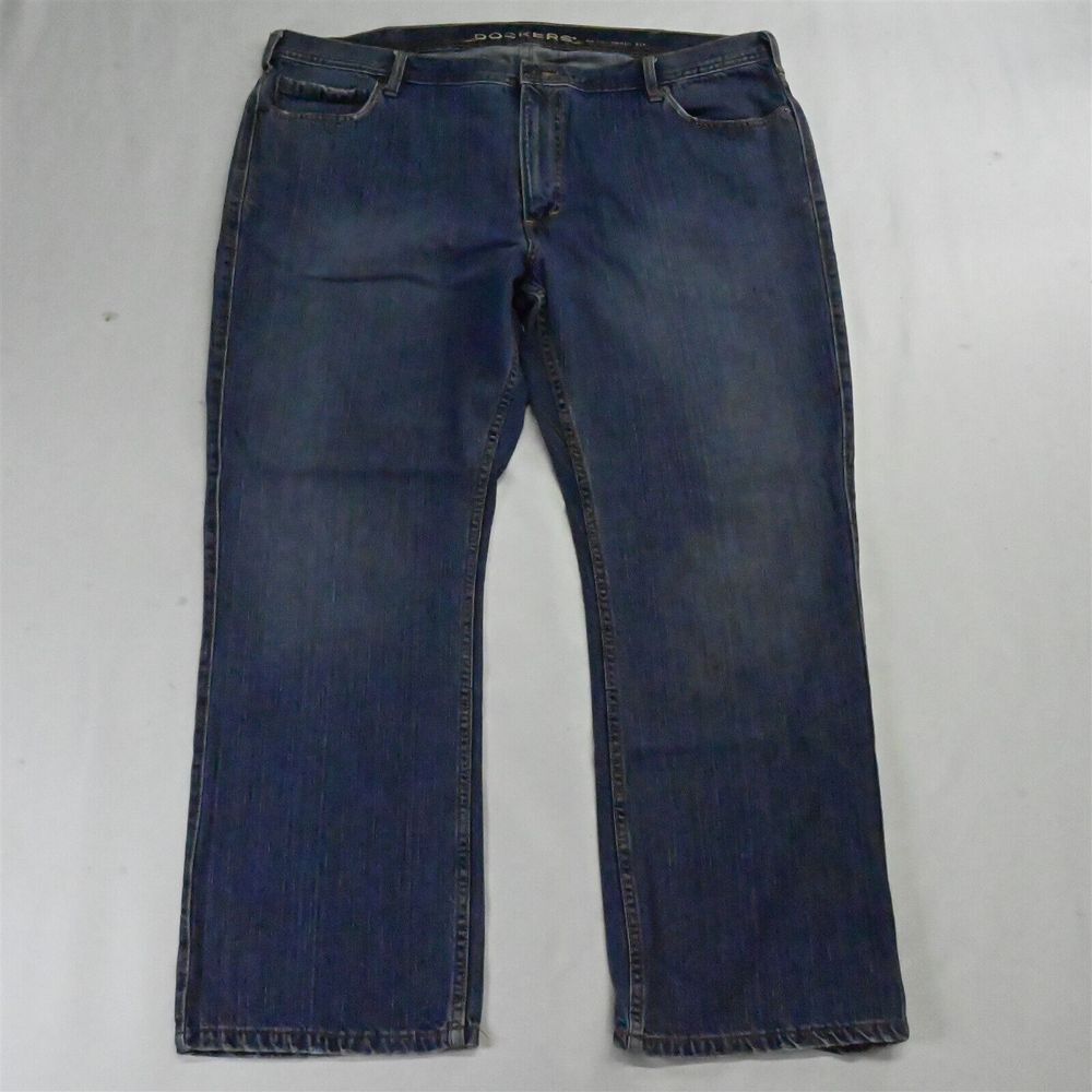 Dockers 44 x 30 D3 Classic Fit Medium Wash Denim‎ Mens Jeans
